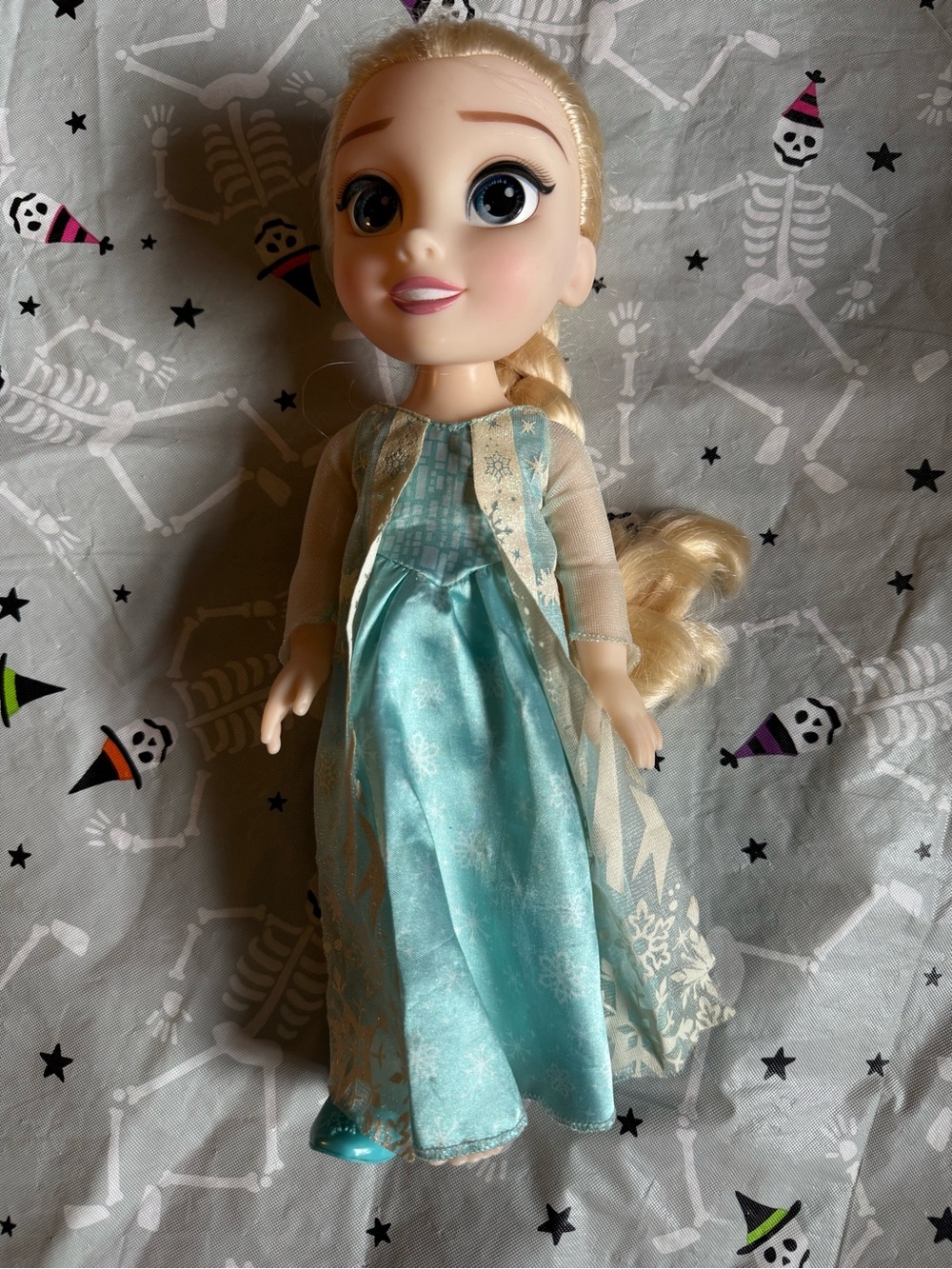 Disney Frozen Elsa Princess Doll Jakks Pacific Aqua Snowflake Dress Shoe
